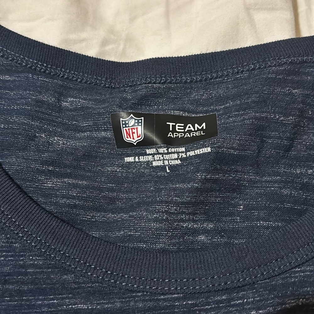FOOTBALL FANS! Selling THREE (3) Denver Bronco shirts!!! - Picture 6 of 6